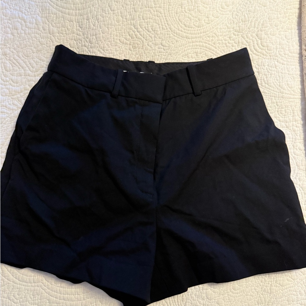 Babaton Black Bermuda Shorts Tailored Formal Design